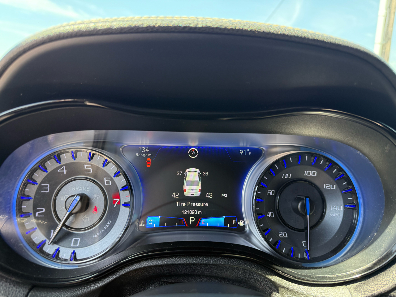 2016 Chrysler 300 S photo 19