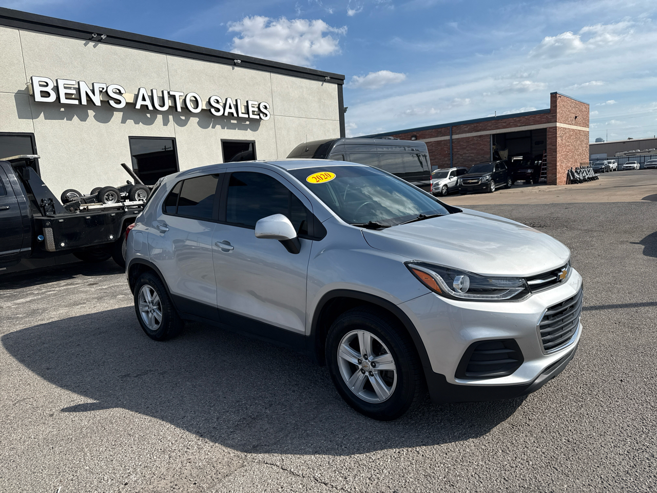 2020 Chevrolet Trax LS photo 3