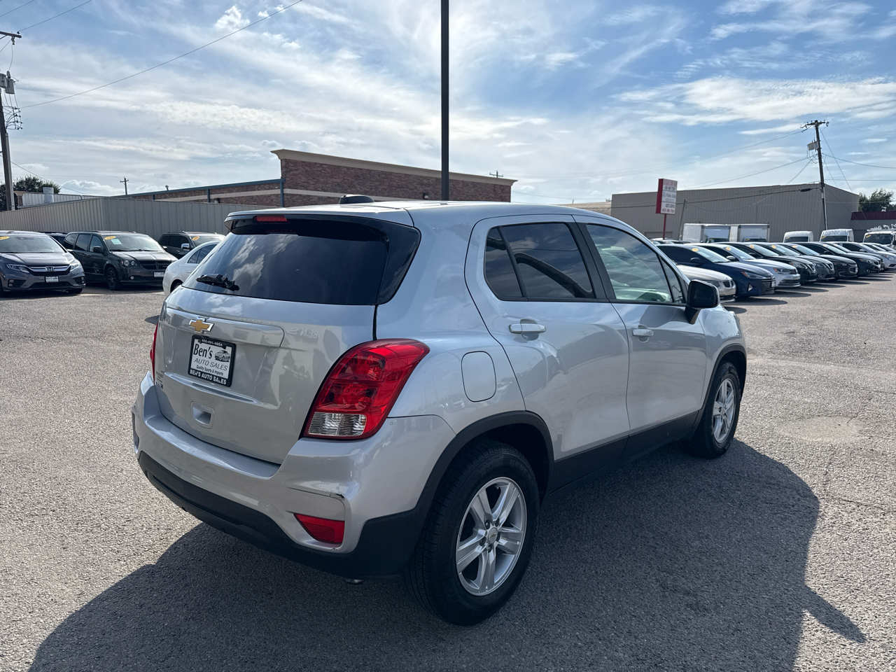 2020 Chevrolet Trax LS photo 5