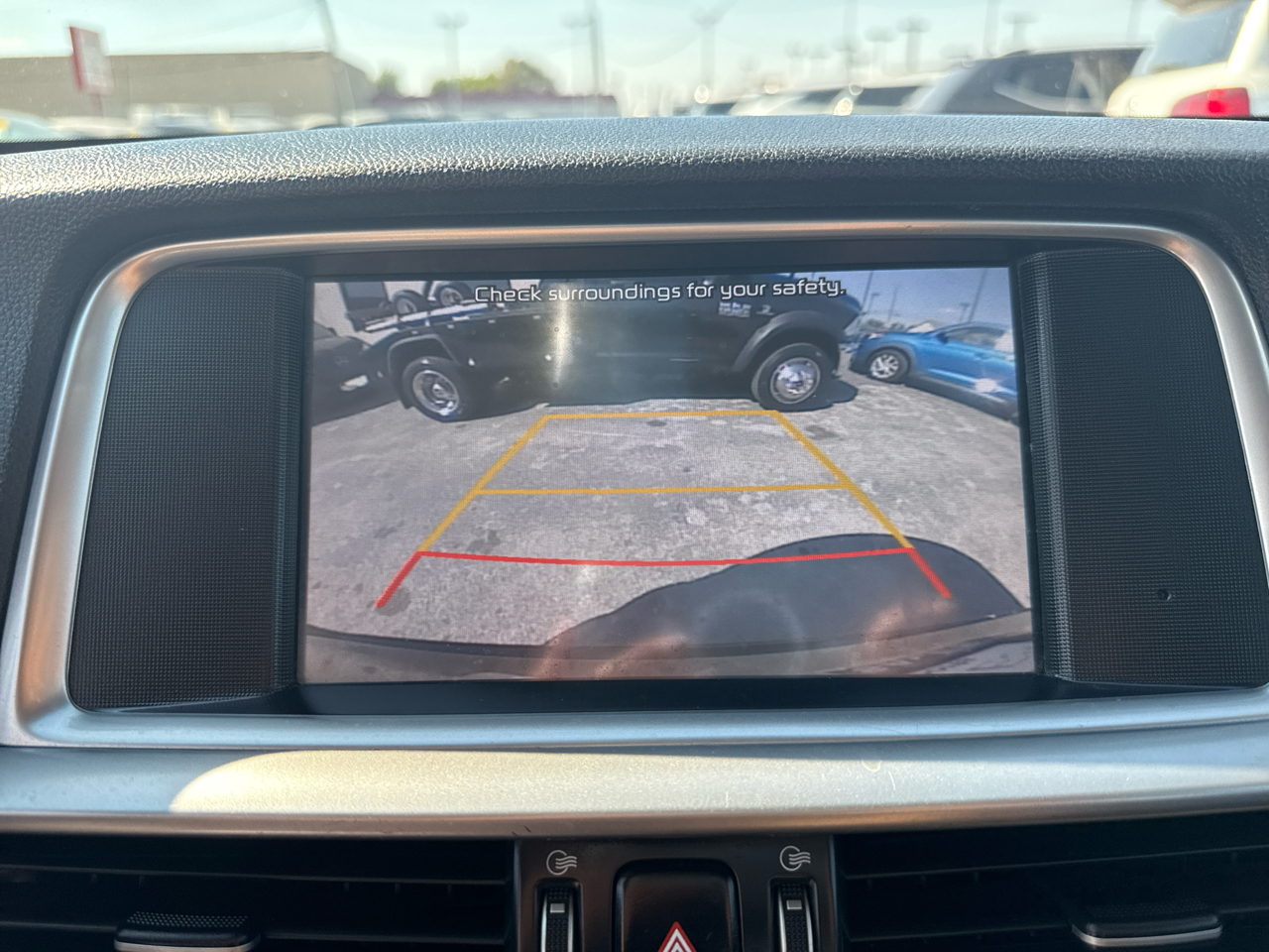 2020 Kia Optima LX SE photo 16