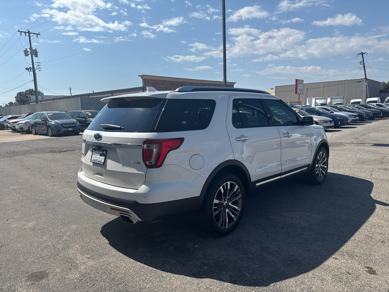 2016 Ford Explorer Platinum photo 6