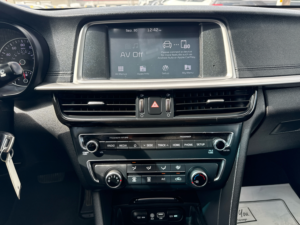 2020 Kia Optima LX SE photo 16