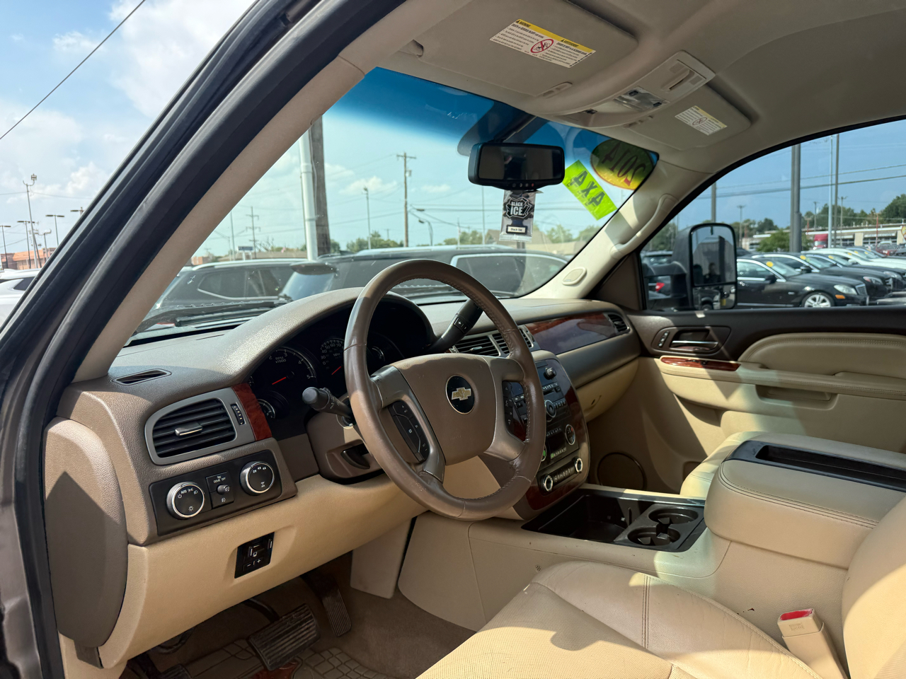 2014 Chevrolet Silverado LTZ photo 5