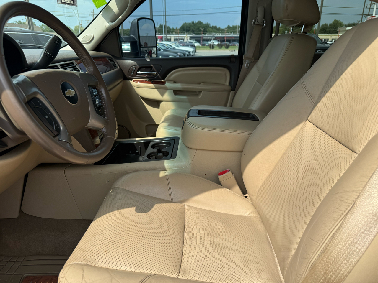 2014 Chevrolet Silverado LTZ photo 7