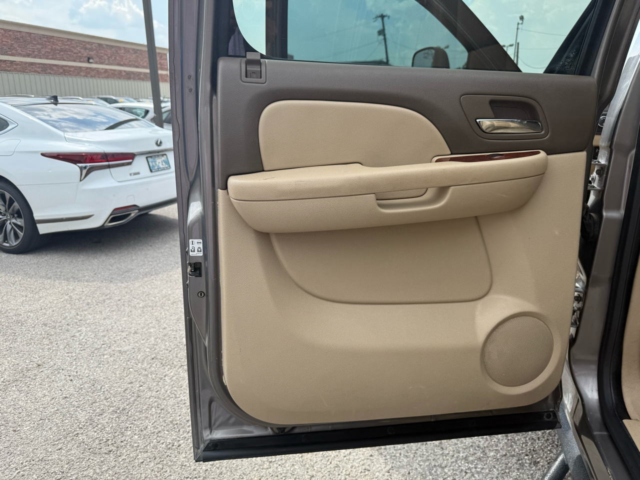 2014 Chevrolet Silverado LTZ photo 12