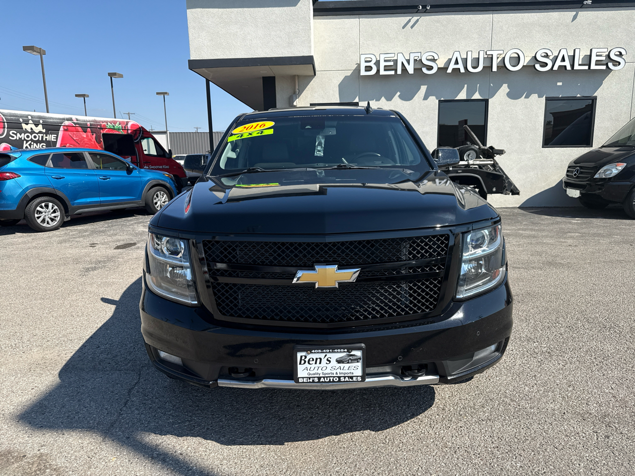 2016 Chevrolet Tahoe LT photo 3