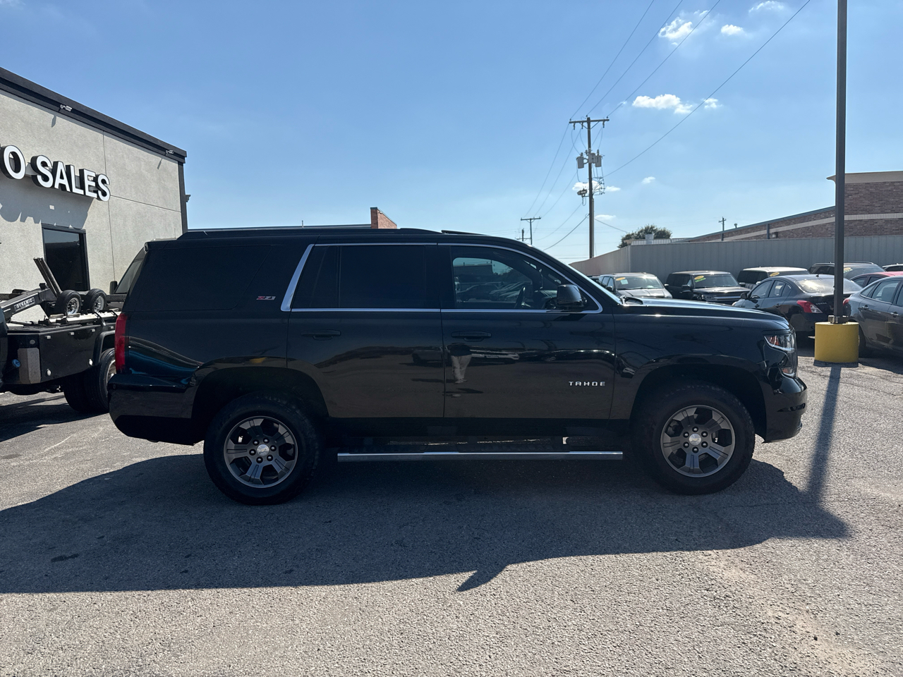 2016 Chevrolet Tahoe LT photo 5