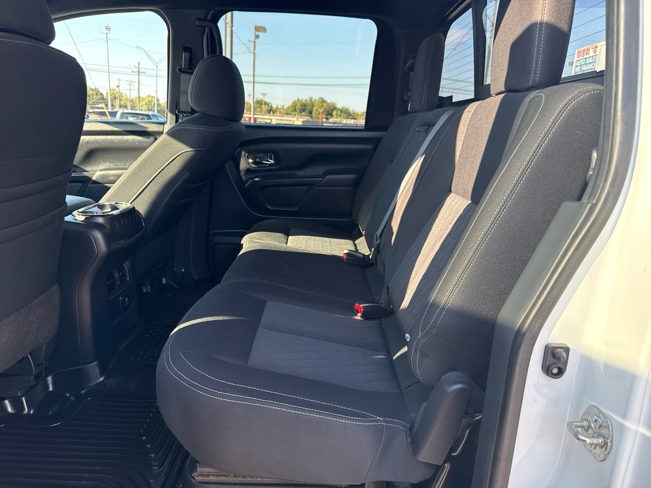 Nissan Titan PRO-4X Crew Cab 4WD 2018