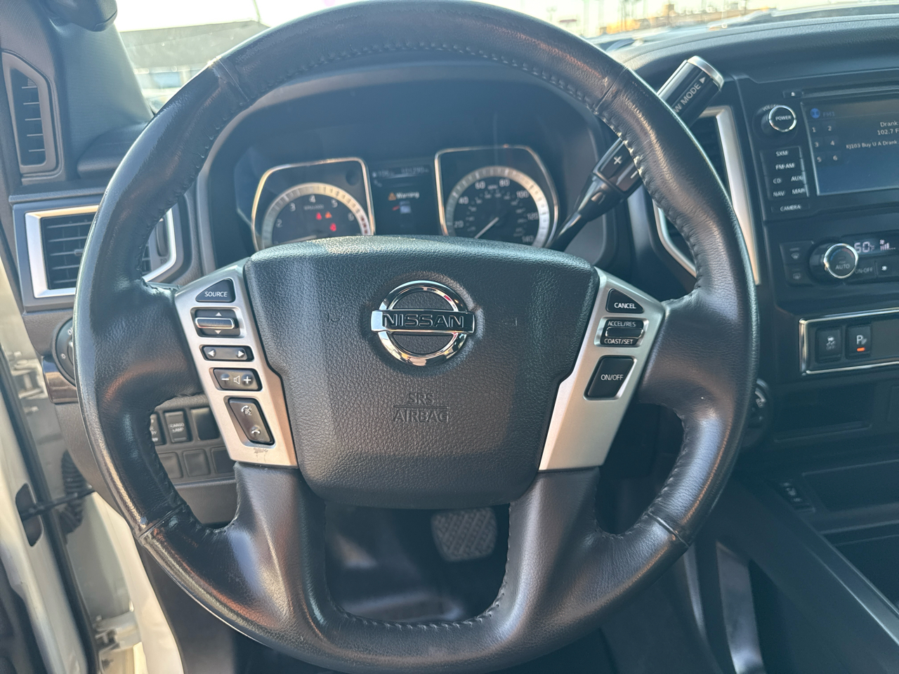 Nissan Titan PRO-4X Crew Cab 4WD 2018