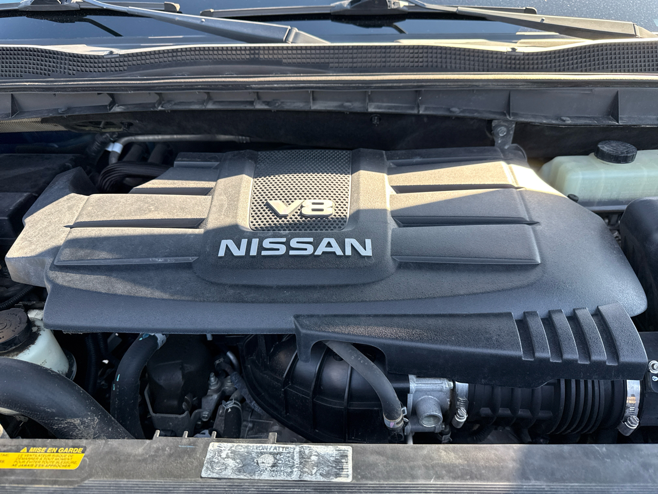 Nissan Titan Platinum Reserve Crew Cab 4WD 2017