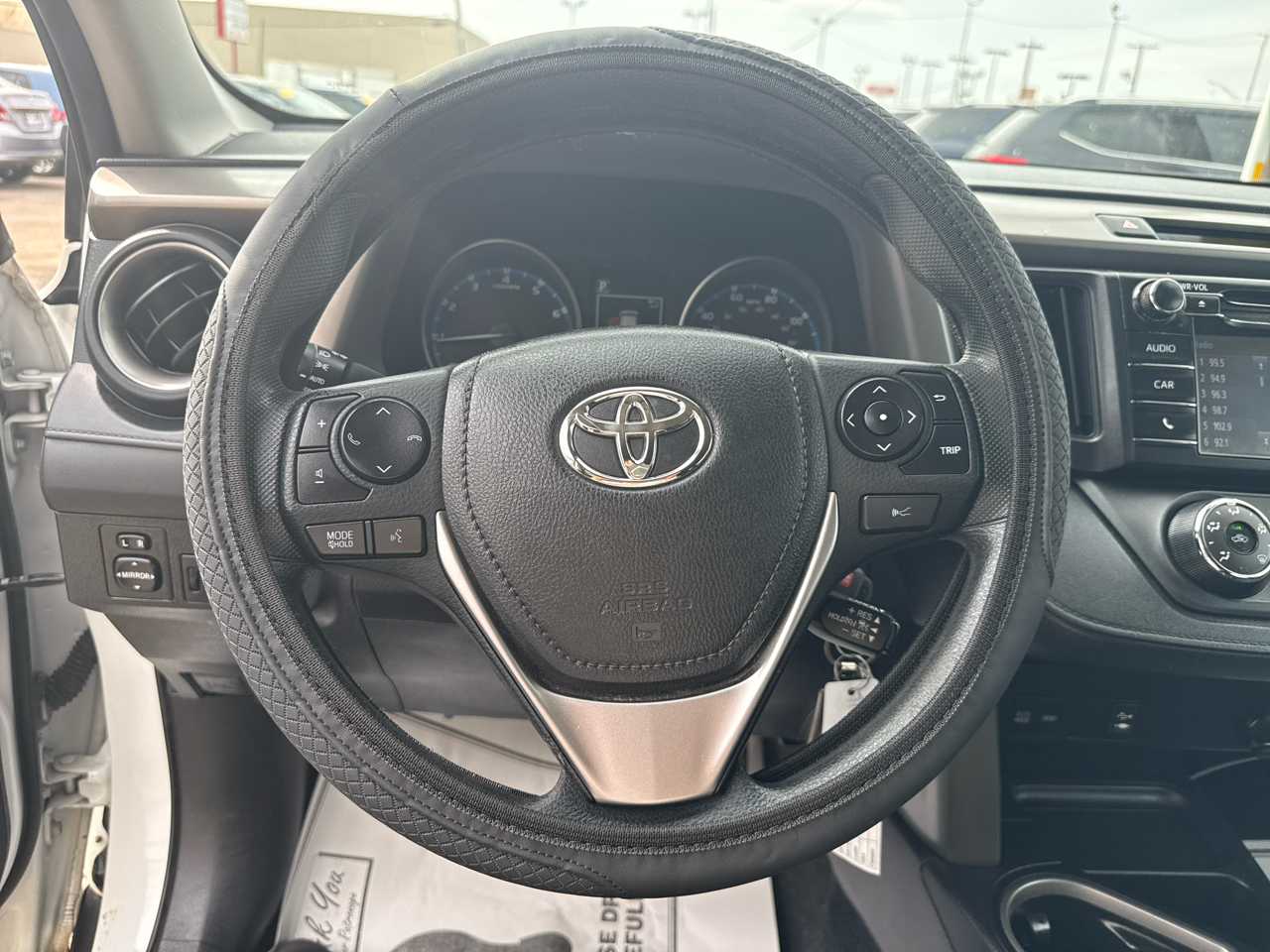 Toyota RAV4 LE FWD 2018