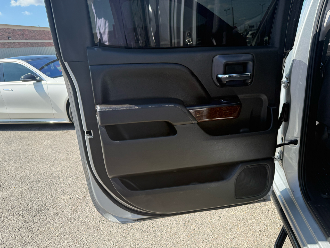 GMC Sierra 1500 SLE Crew Cab Long Box 4WD 2017