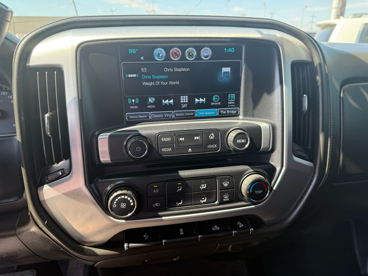 GMC Sierra 1500 SLE Crew Cab Long Box 4WD 2017