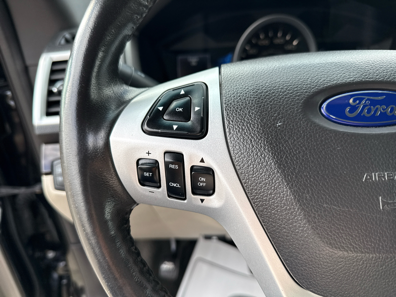 Ford Explorer Limited FWD 2015