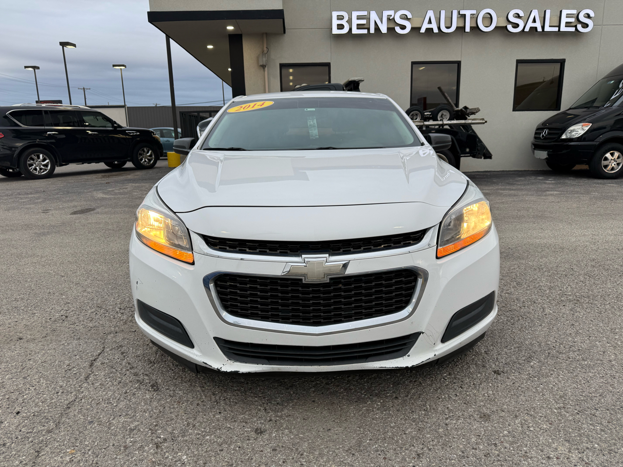 2014 Chevrolet Malibu LS photo 3