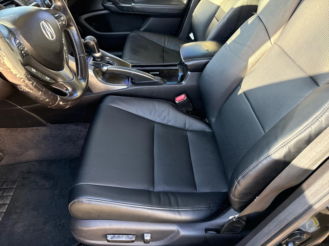 2014 Acura TSX Technology photo 3