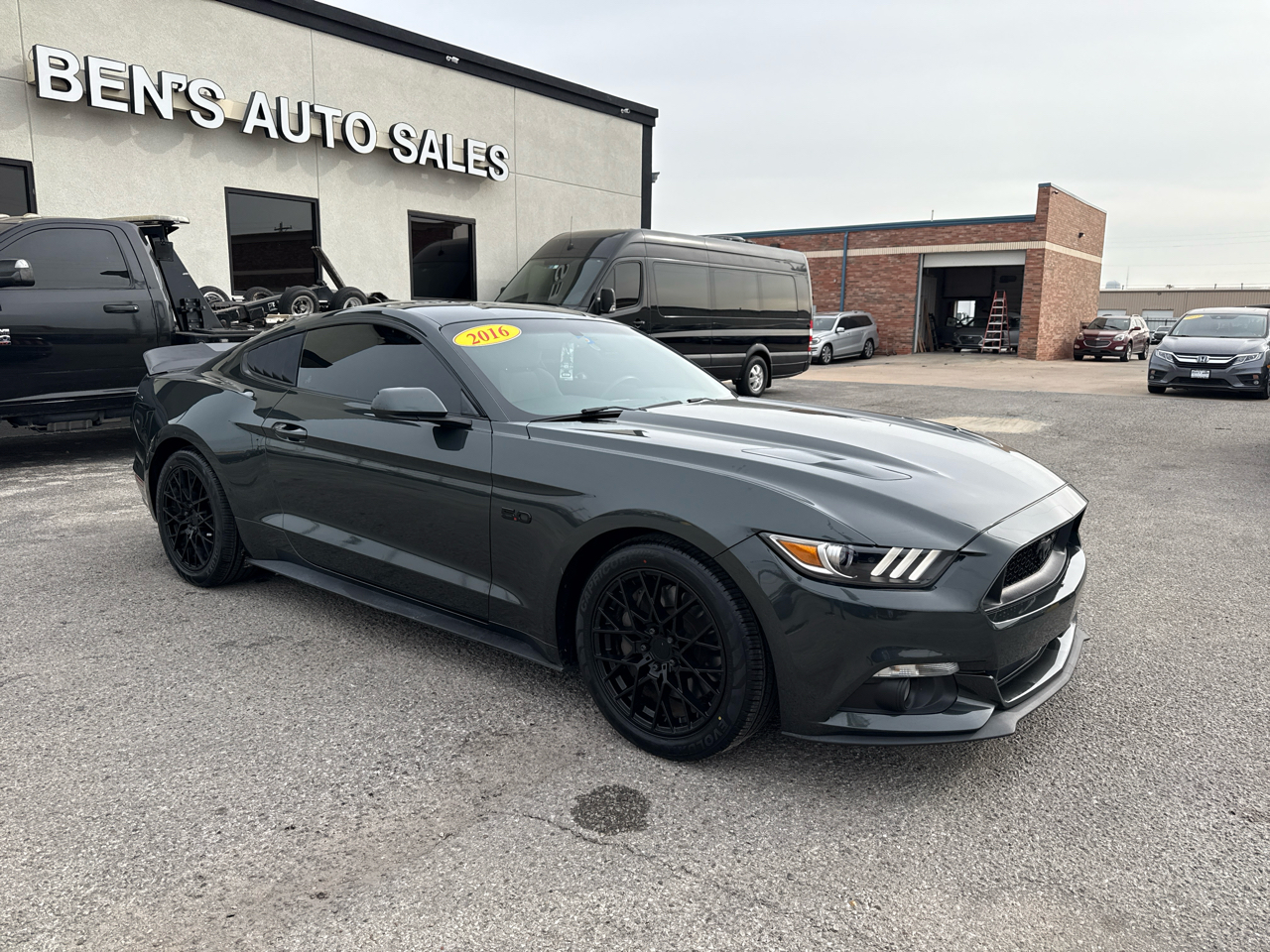 2016 Ford Mustang GT Premium photo 4