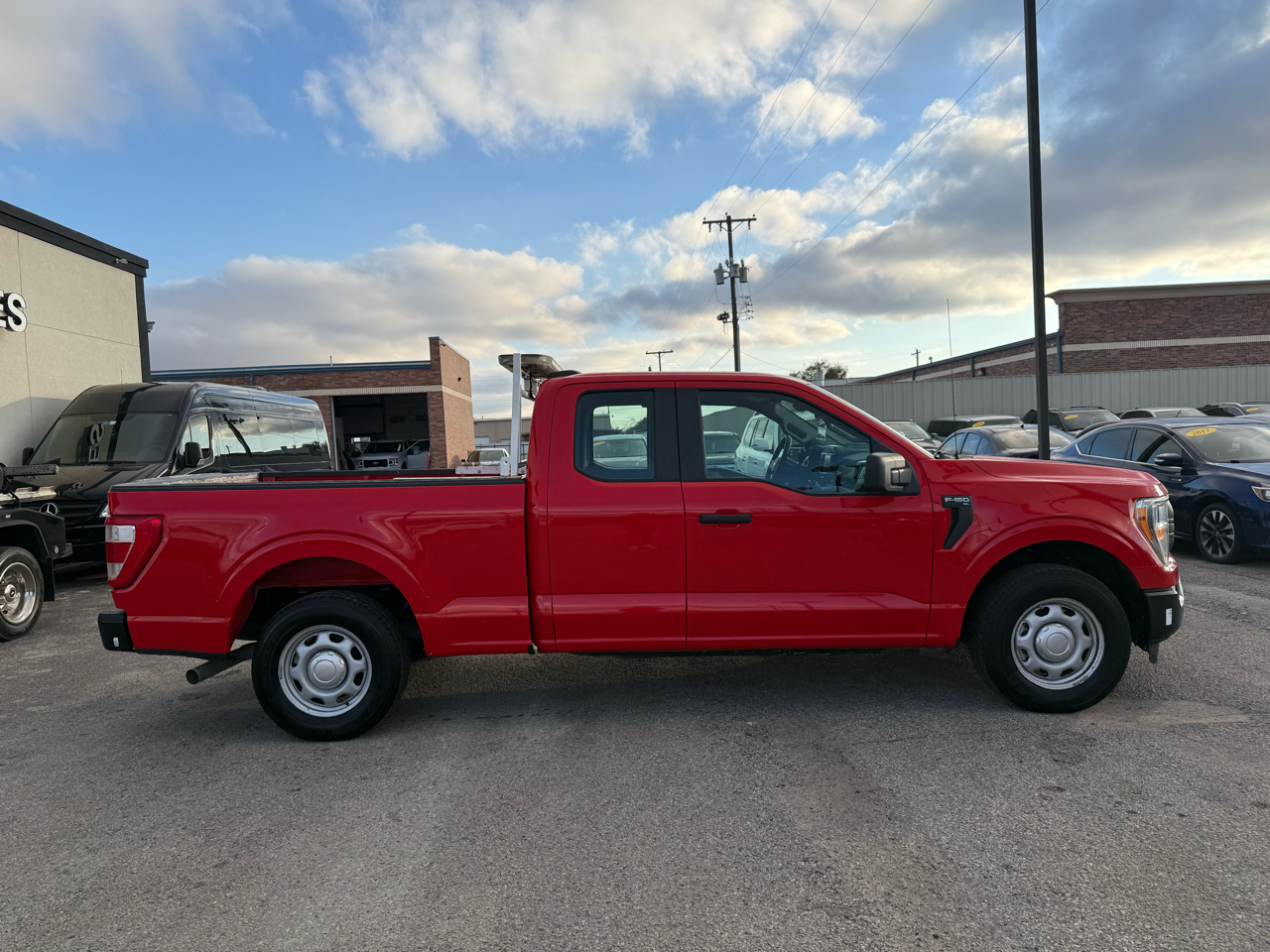 2021 Ford F-150 XL photo 4
