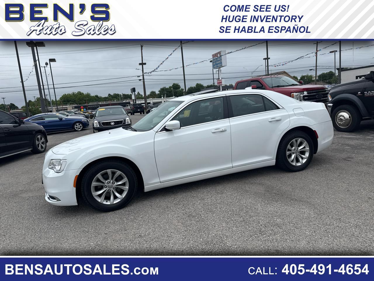 2015 Chrysler 300 Limited RWD