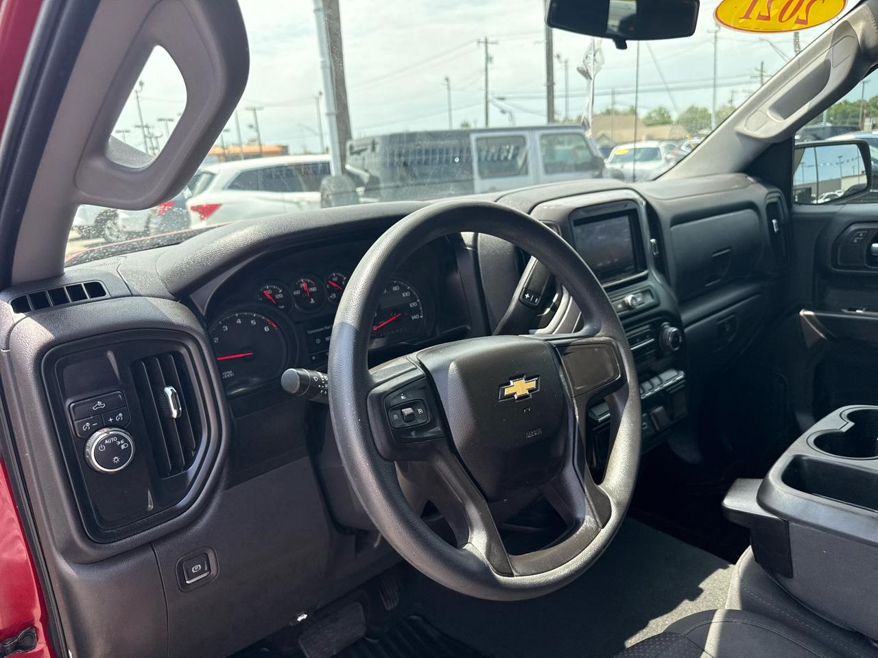 Chevrolet Silverado 1500 Custom Crew Cab Short Box 2WD 2021