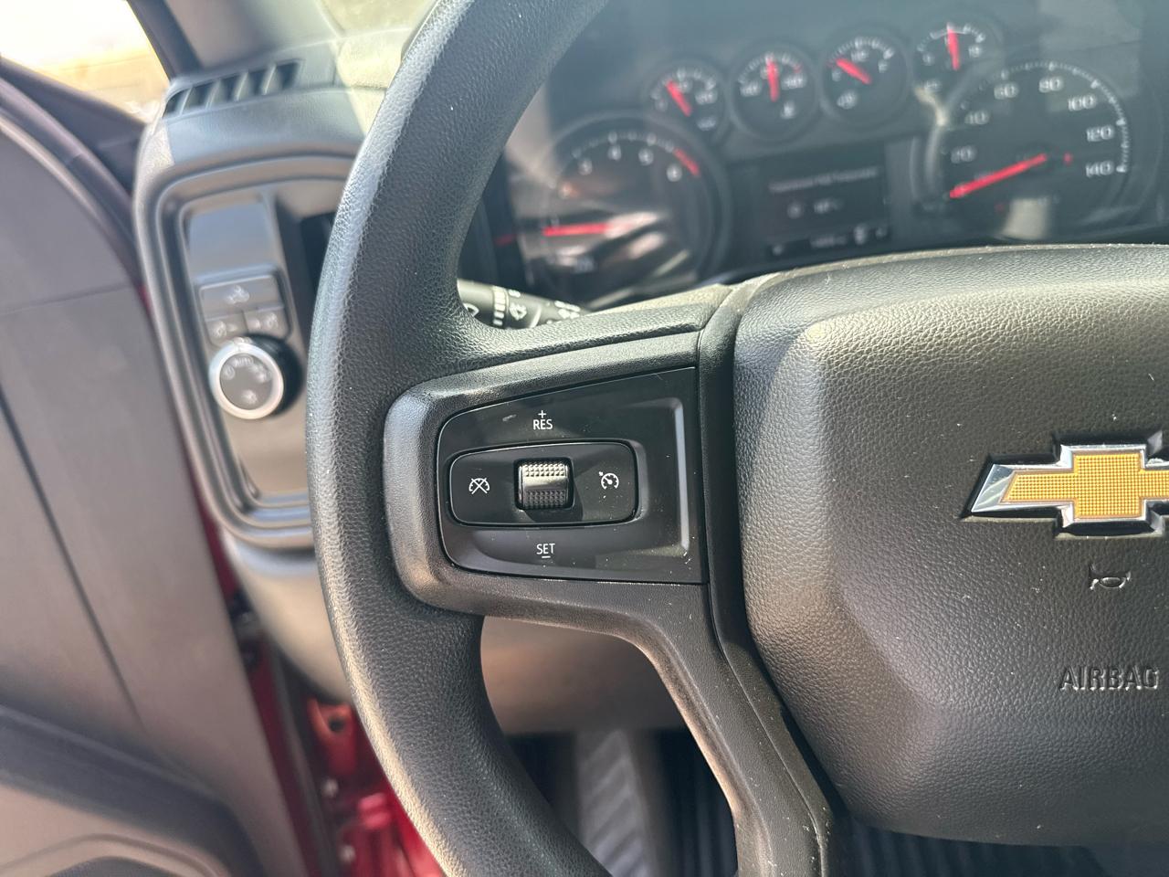 Chevrolet Silverado 1500 Custom Crew Cab Short Box 2WD 2021