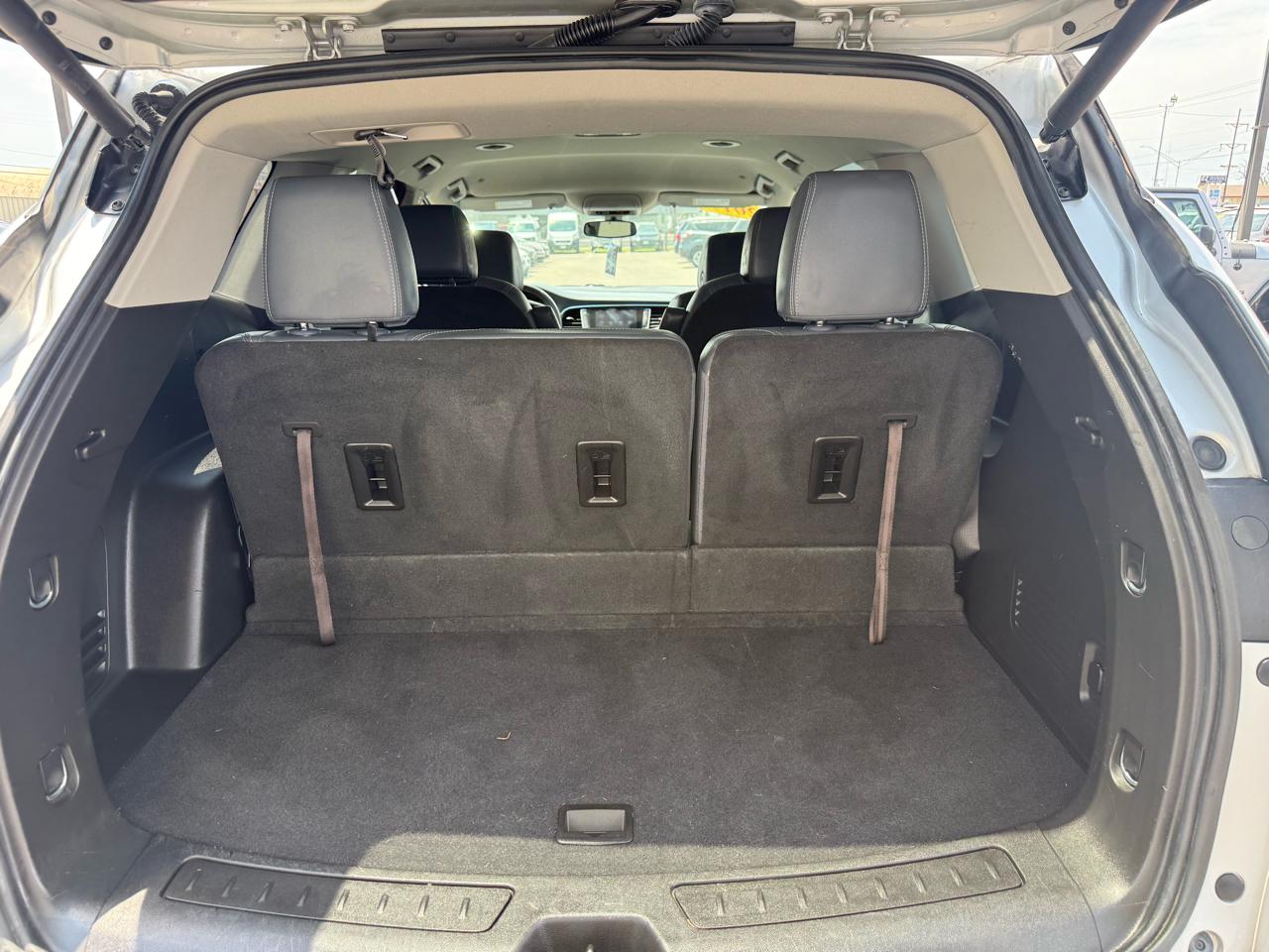 Buick Enclave Essence FWD 2019