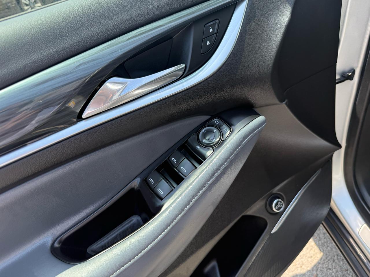 Buick Enclave Essence FWD 2019