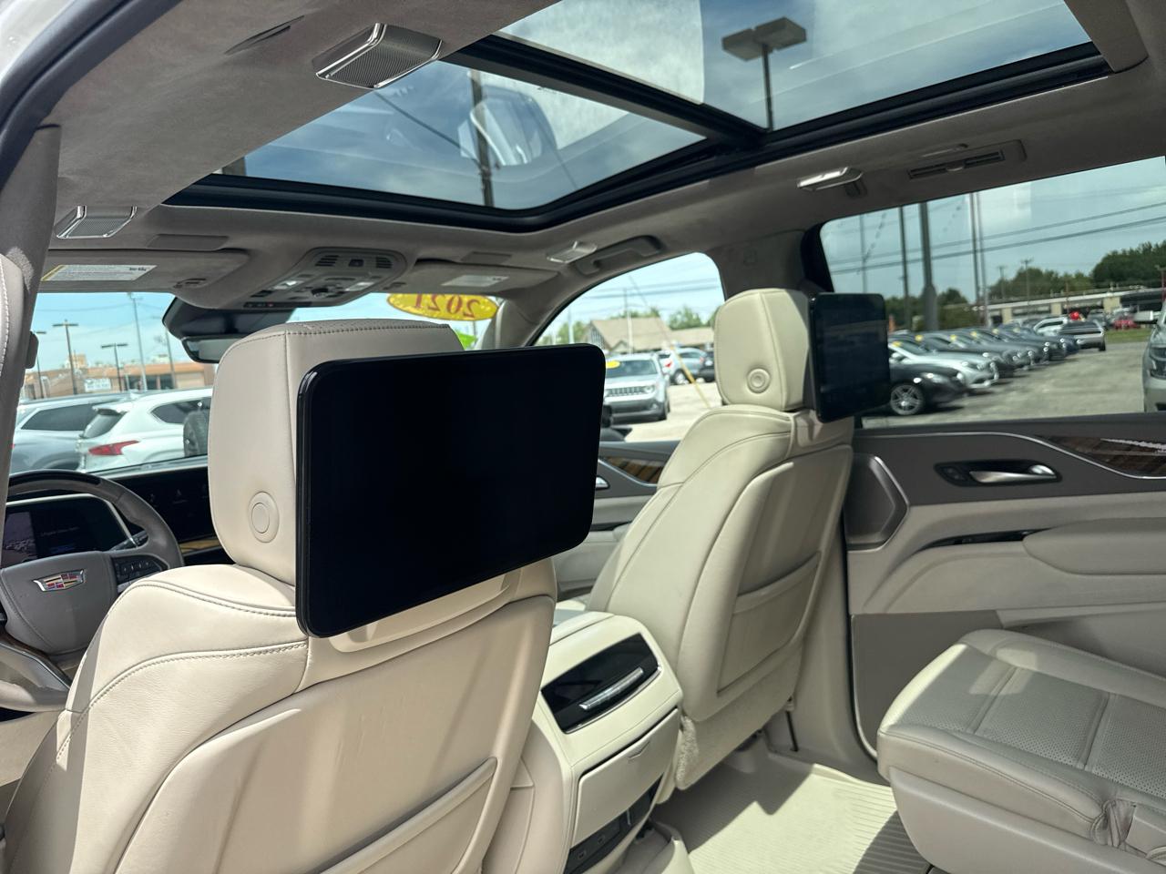 Cadillac Escalade Sport Platinum AWD 2021