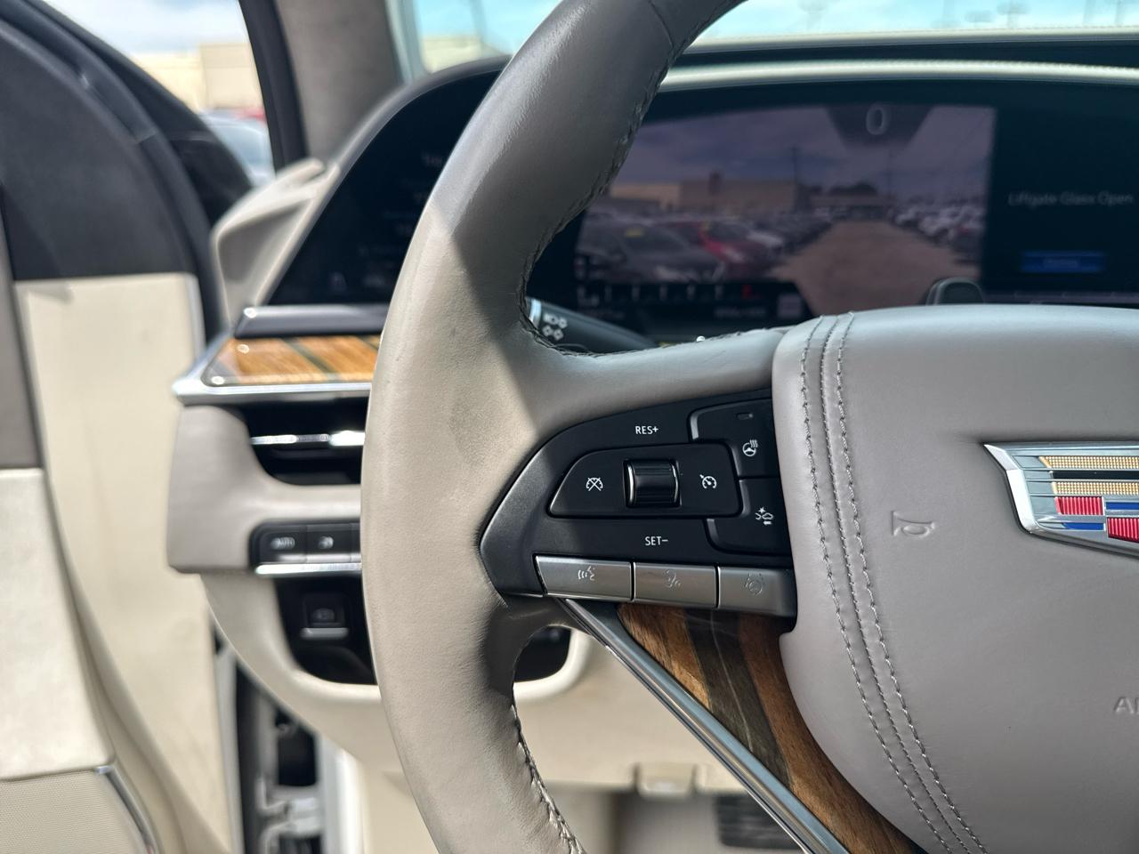 Cadillac Escalade Sport Platinum AWD 2021