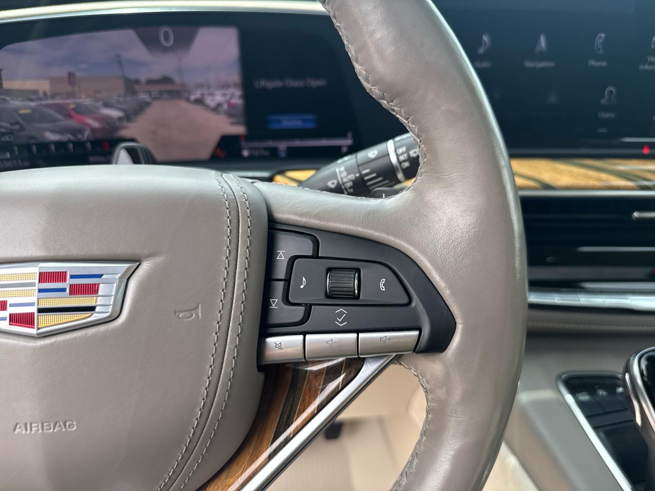 Cadillac Escalade Sport Platinum AWD 2021