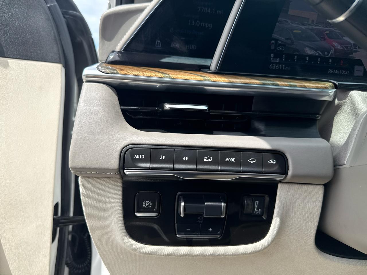 Cadillac Escalade Sport Platinum AWD 2021