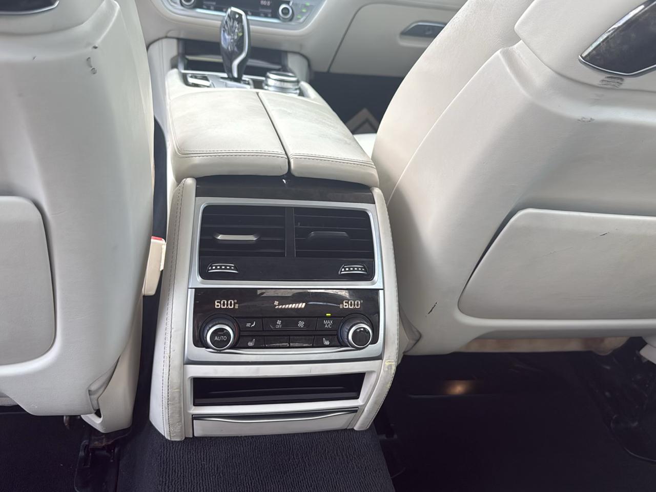 BMW 7-Series 750i xDrive 2018