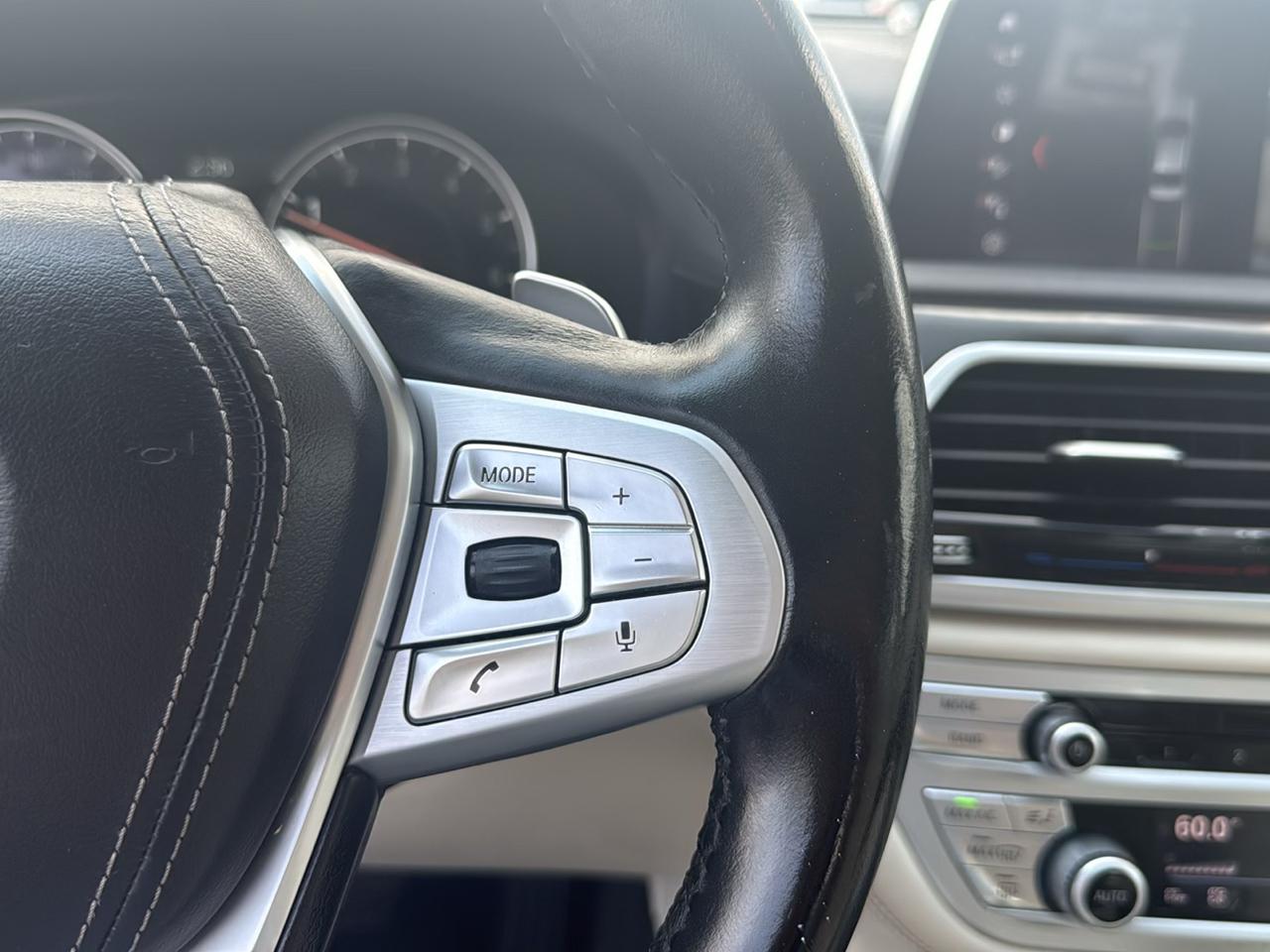 BMW 7-Series 750i xDrive 2018