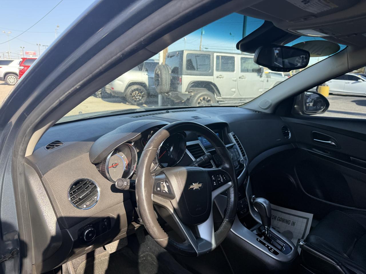 Chevrolet Cruze  2012