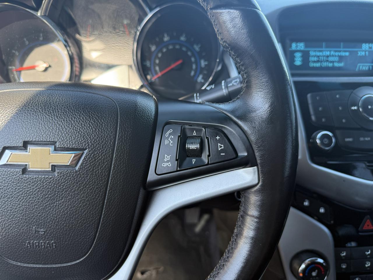Chevrolet Cruze  2012