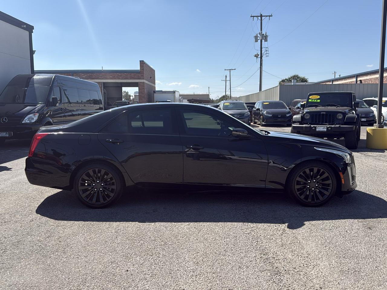 Cadillac CTS 2.0L Turbo Luxury RWD 2016