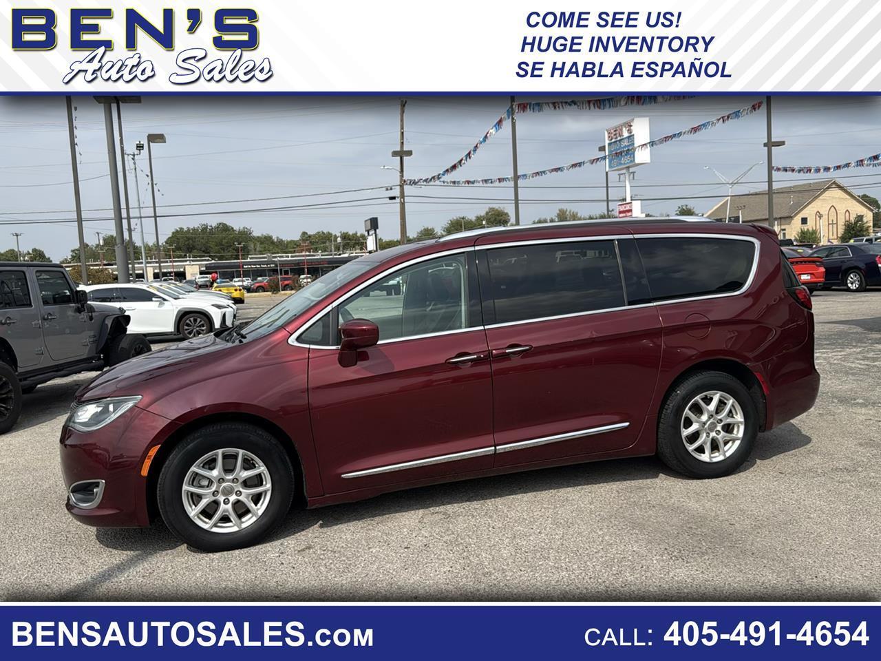 2020 Chrysler Pacifica Touring-L