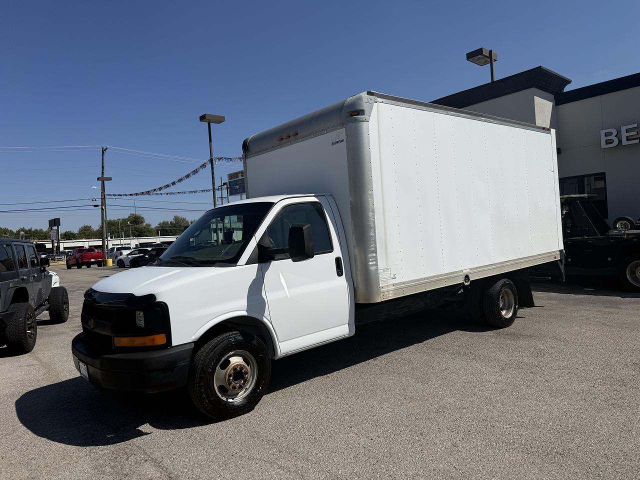 Chevrolet Express G3500 177" 2015
