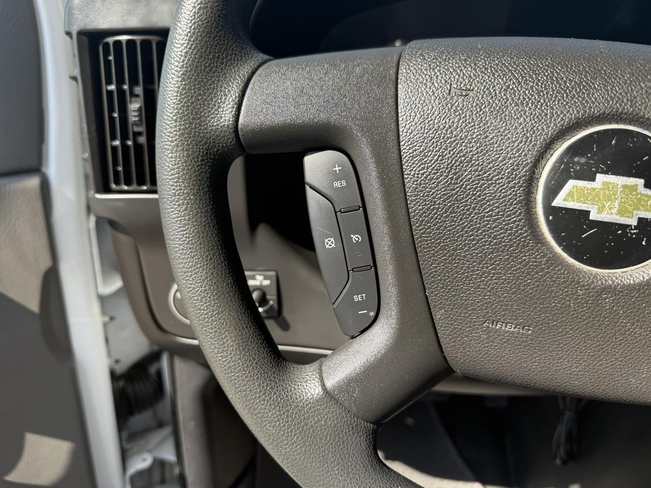 Chevrolet Express G3500 177" 2015