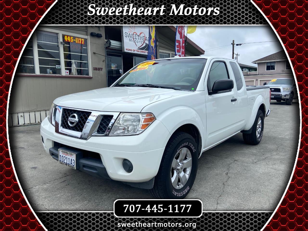 Nissan Frontier SV I4 King Cab 2WD 2013