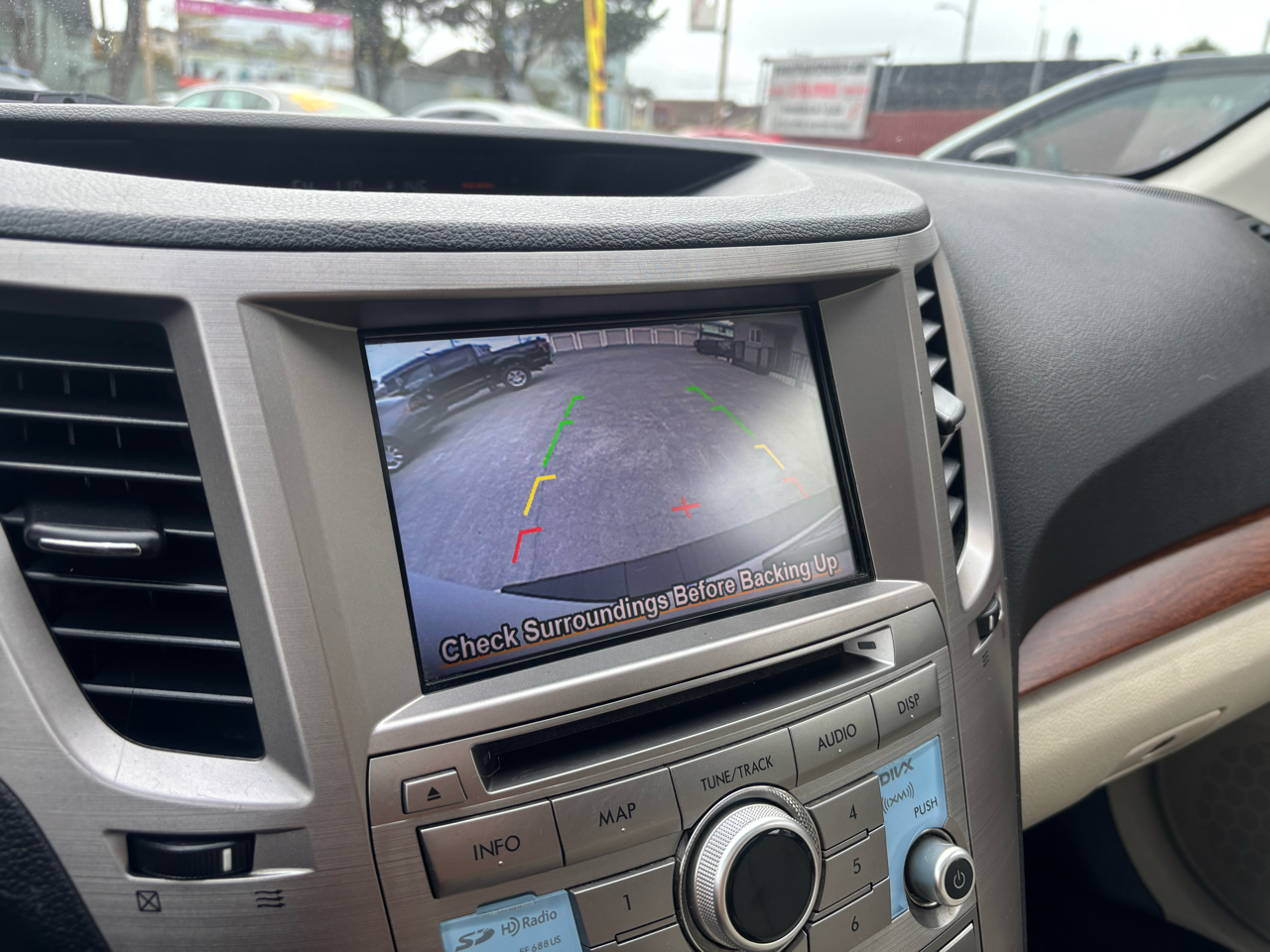 Subaru Outback 2.5i Premium 2013 Subaru Outback 2.5i Premium 2013