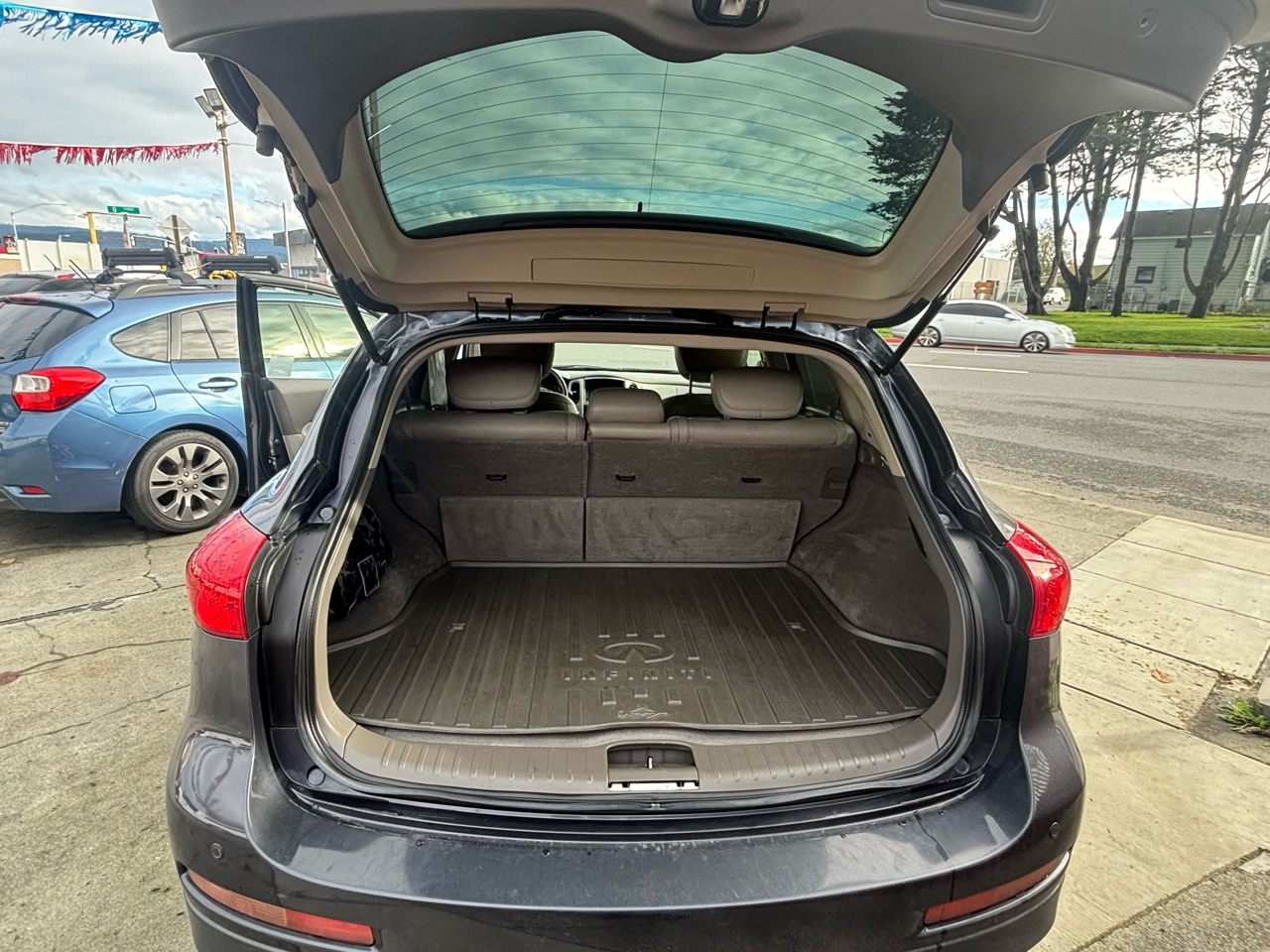 Infiniti EX EX35 2010