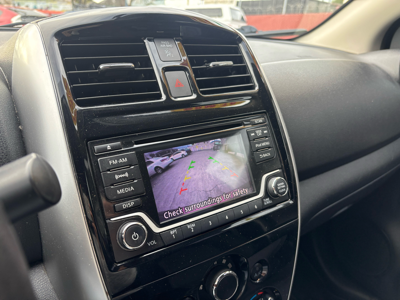 Nissan Versa 1.6 S 5M 2018