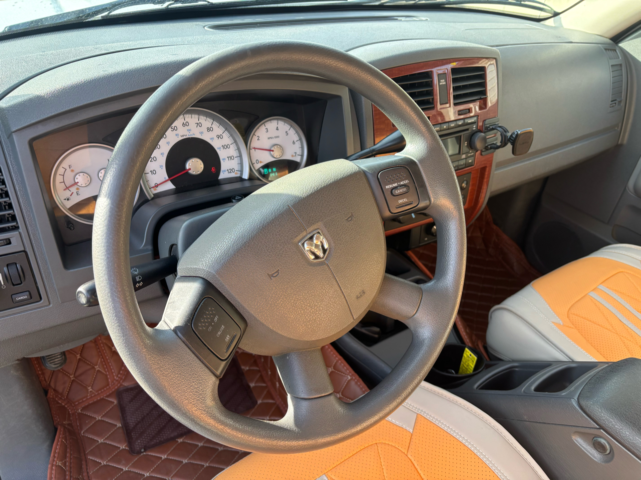 Dodge Dakota SLT Quad Cab 4WD 2005