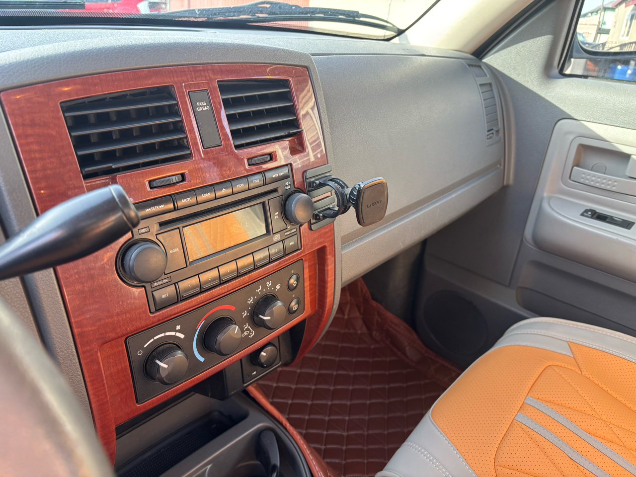 Dodge Dakota SLT Quad Cab 4WD 2005