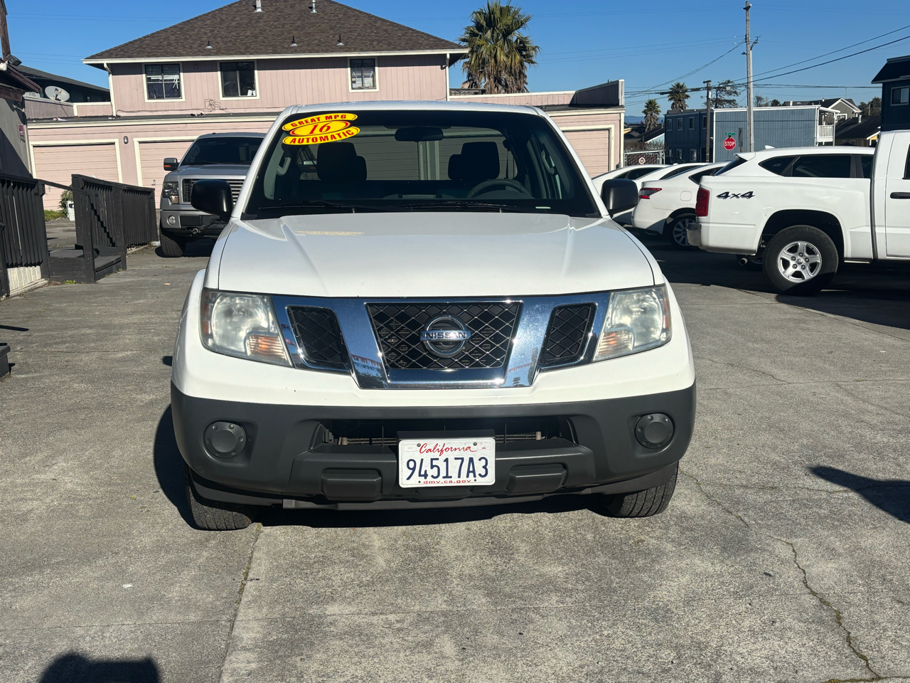 Nissan Frontier SV King Cab I4 5AT 2WD 2016