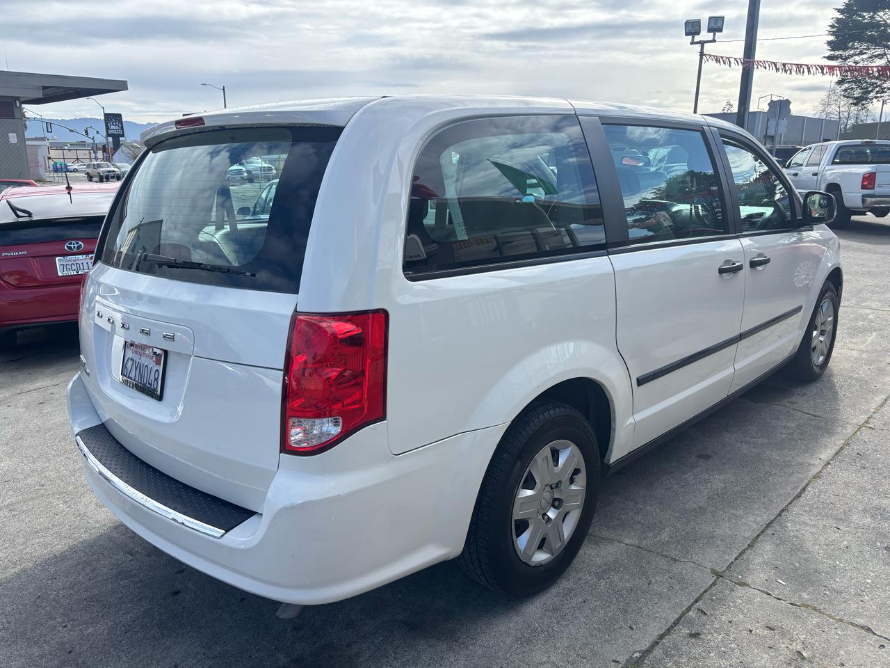 Dodge Grand Caravan SE 2013