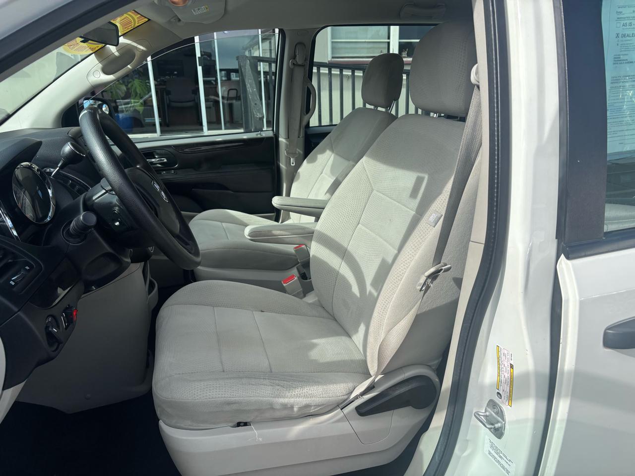 Dodge Grand Caravan SE 2013