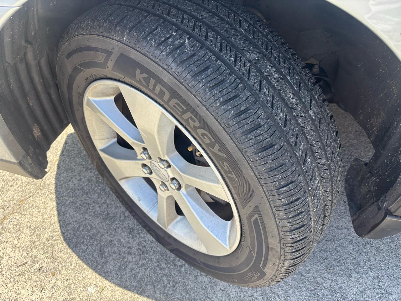 Subaru Outback 2.5i Premium 2013