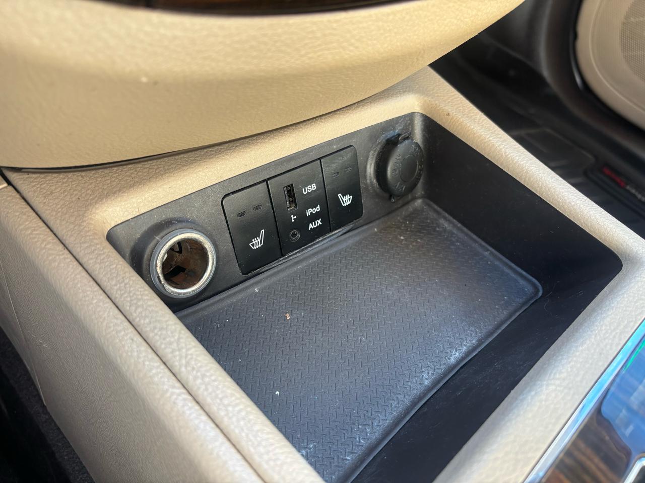 Hyundai Santa Fe Limited 2.4 2011